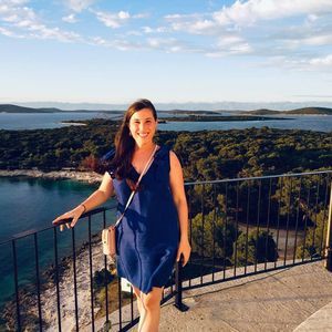 Meet your Posher, Maggie